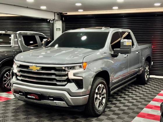 CHEVROLET SILVERADO 5.3 V8 GASOLINA 1500 HIGH COUNTRY 4X4 AUTOMÁTICO CHEVROLET SILVERADO 5.3 V8 GASOLINA 1500 HIGH COUNTRY 4X4 AUTOMÁTICO